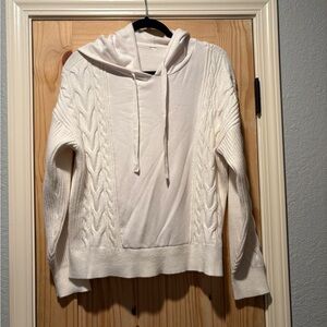 Cozy White Cable Knit Hoodie Sweater Women’s Size L